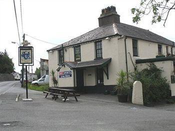Gaerwen Holland Arms Hotel מראה חיצוני תמונה
